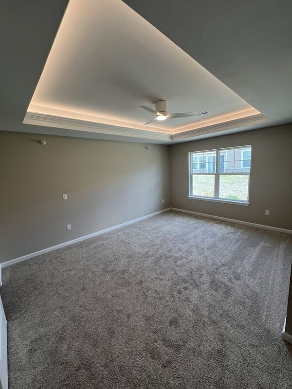 50+ Community 2 bedroom / 2 bath Condo! property image