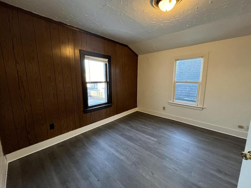 922/924 Erie Avenue - 924 property image