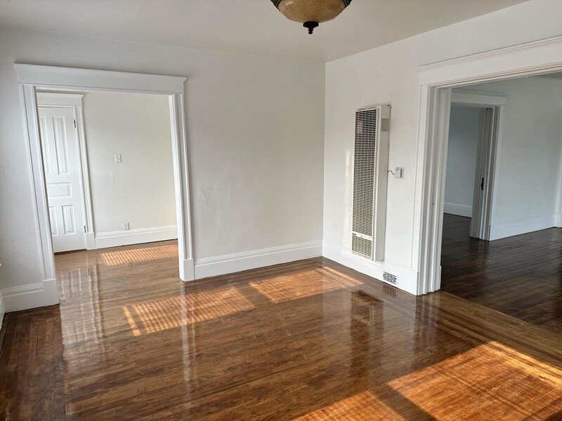 1401 South 10th Street - Upper property image