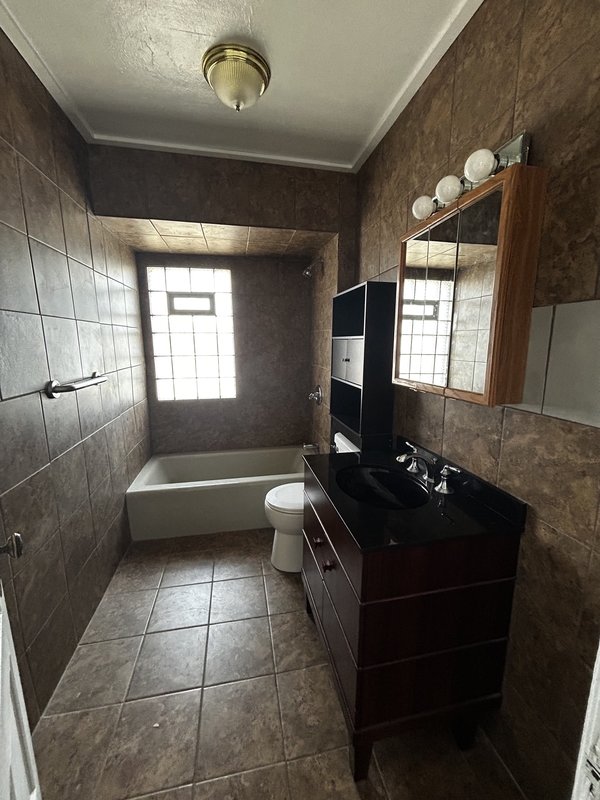1401 South 10th Street - Upper property image