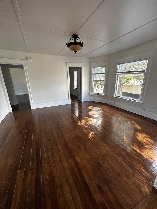 1401 South 10th Street - Upper property image