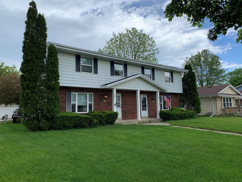 3 Bed / 1.5 Bath Unit Available! property image
