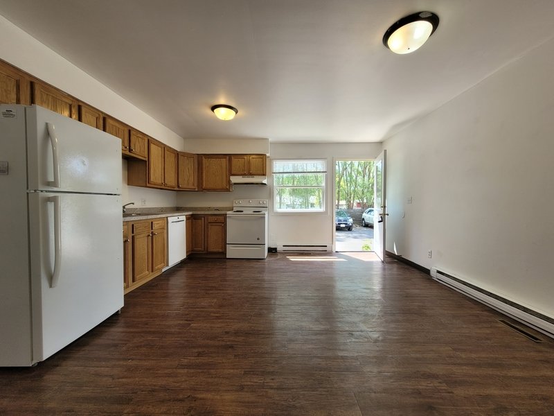 1113 Geneva Road - 2 property image
