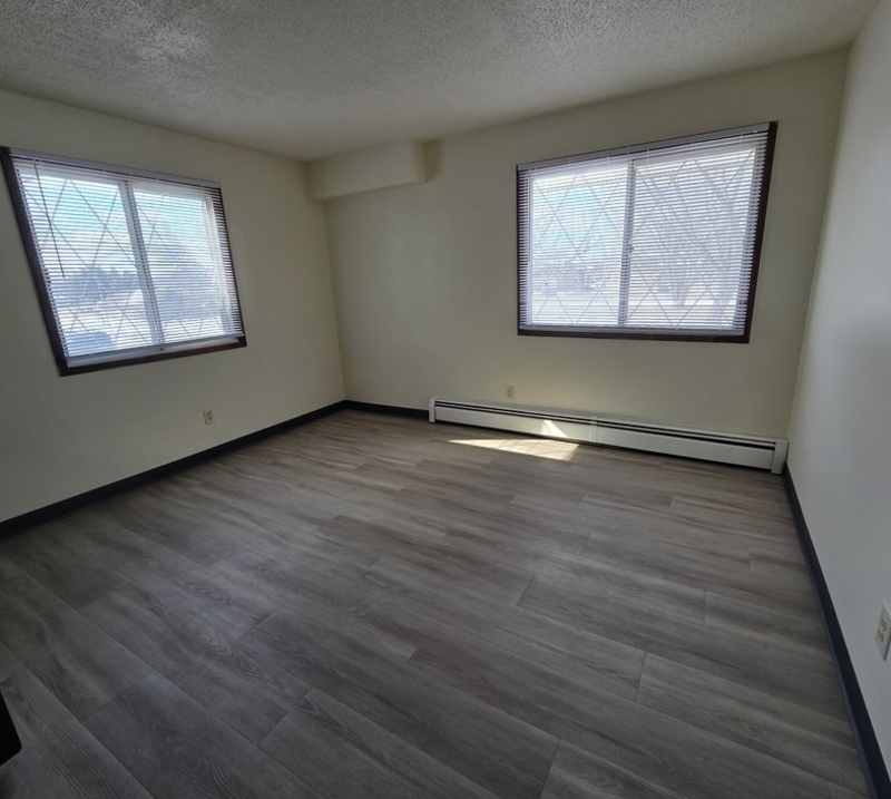 187 S National Ave. 12 English Meadows Apts property image