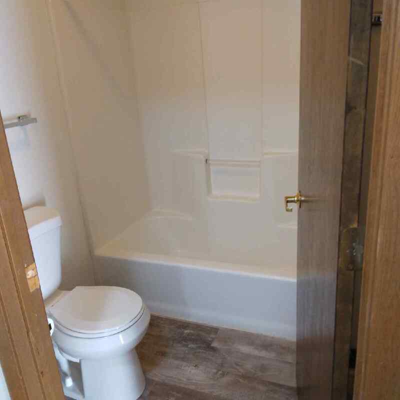 406 North Barkman Street - 2 property image