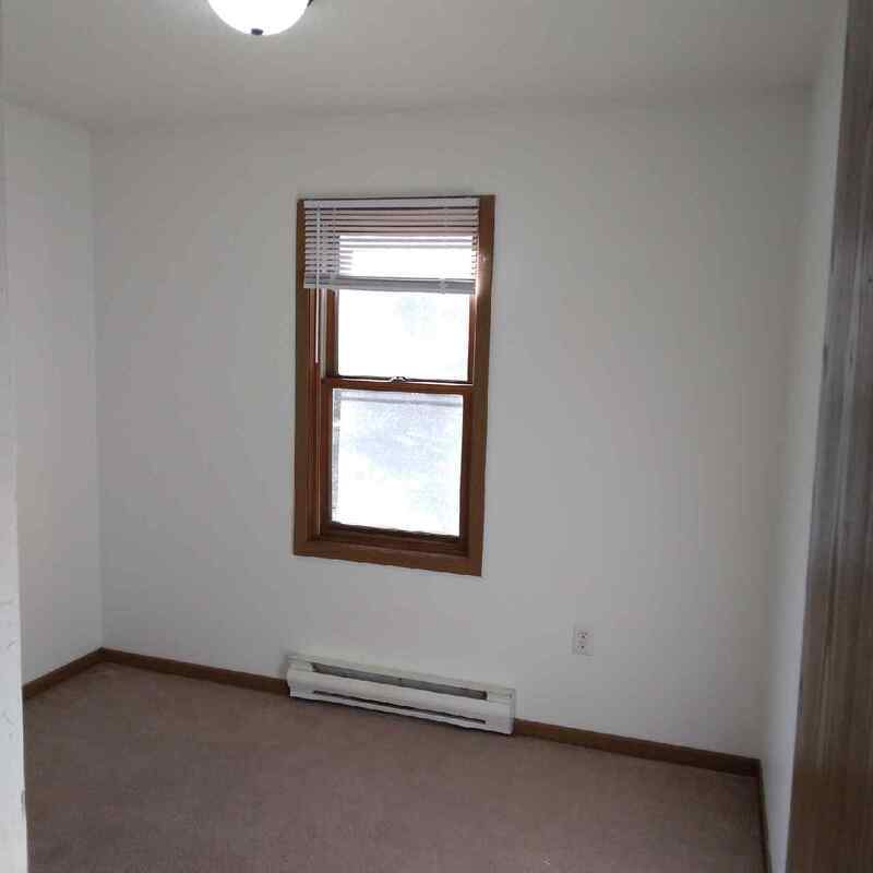 406 North Barkman Street - 2 property image