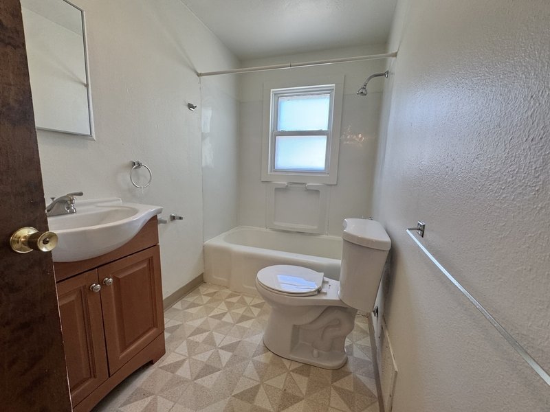 300 South Maple Avenue - 302 property image