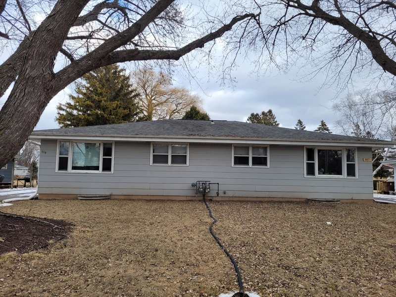 917-919 Meadowview Drive - 919 property image