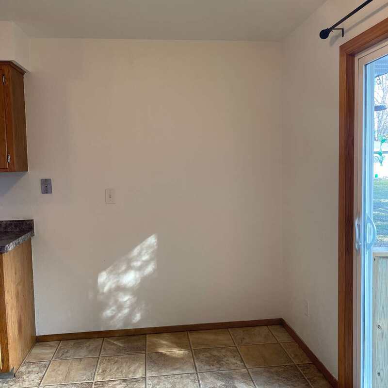 917-919 Meadowview Drive - 919 property image