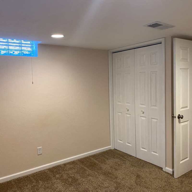 917-919 Meadowview Drive - 919 property image