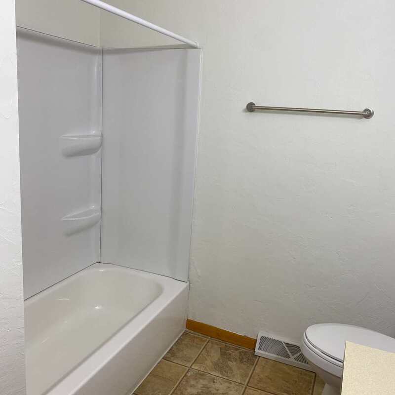 917-919 Meadowview Drive - 919 property image