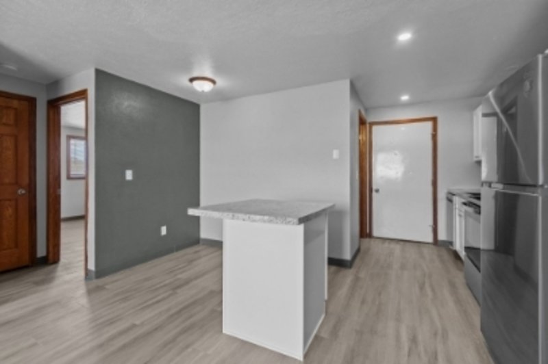 1534 Moraine Terrace - 2 property image