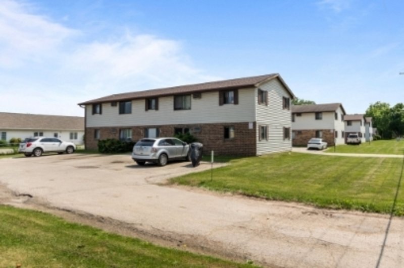 1534 Moraine Terrace - 2 property image