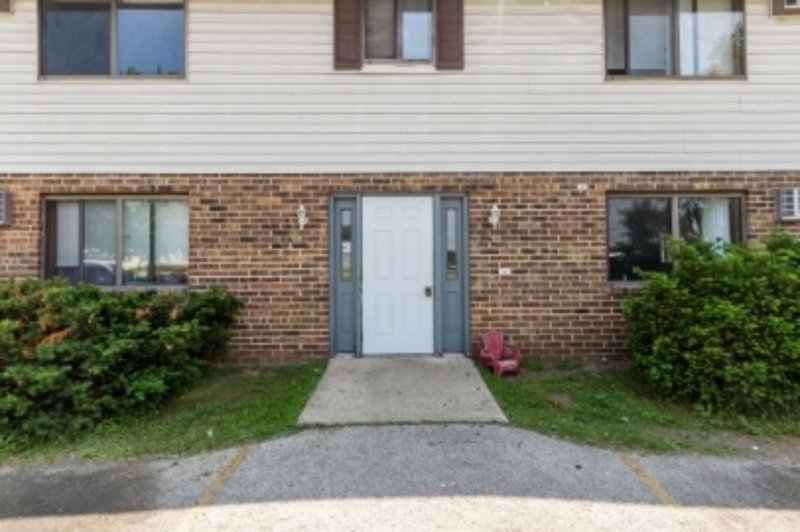 1534 Moraine Terrace - 2 property image