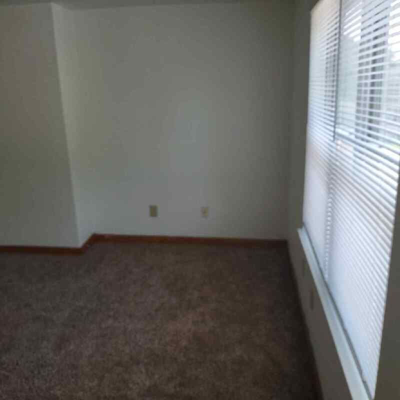 1733 Smith Street - Upper property image