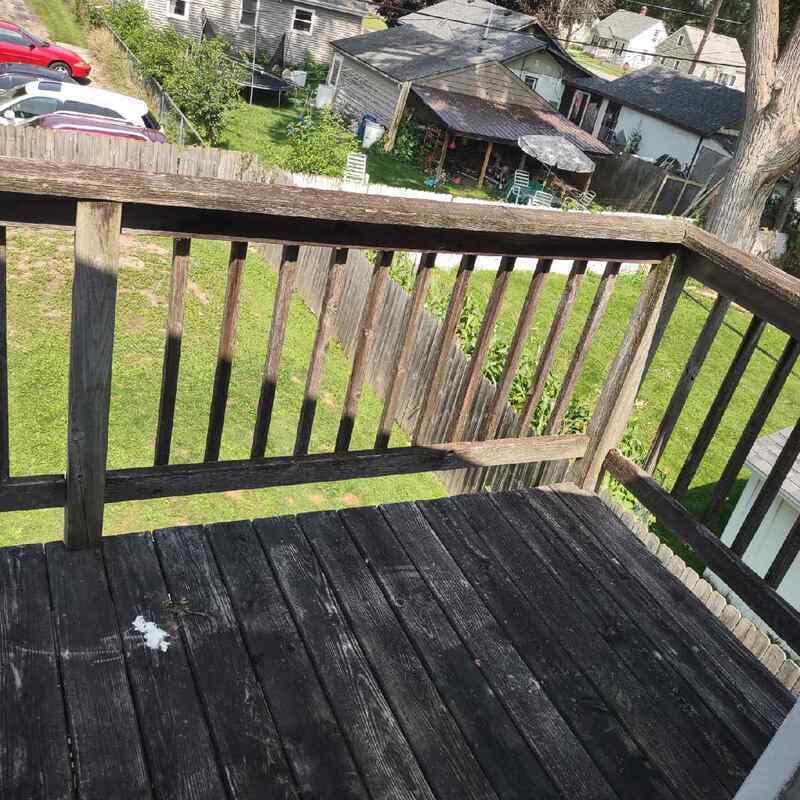 1733 Smith Street - Upper property image