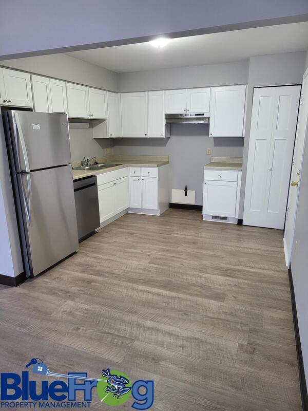 348 East Marquette Street - 7 property image