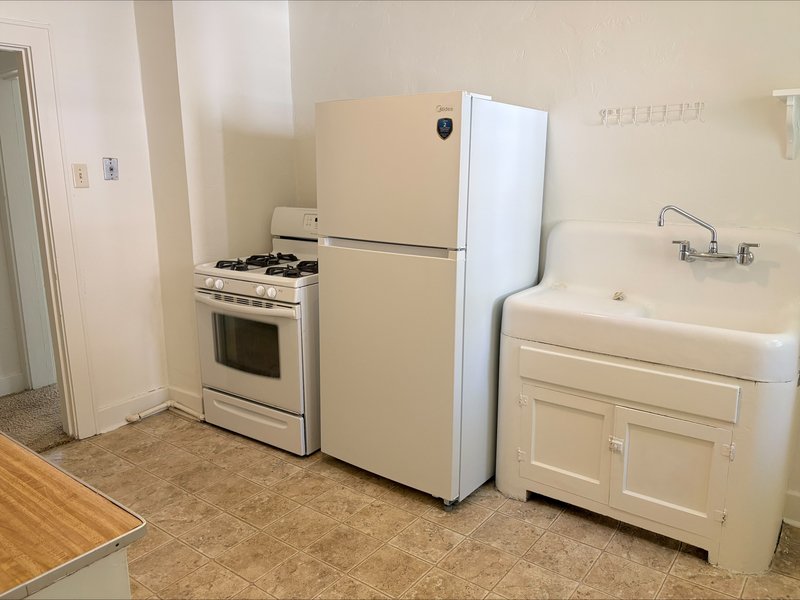 701 North Chestnut Avenue Lower property image