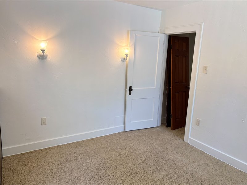 701 North Chestnut Avenue Lower property image
