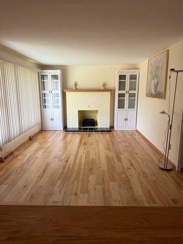 1203 Oak Street property image