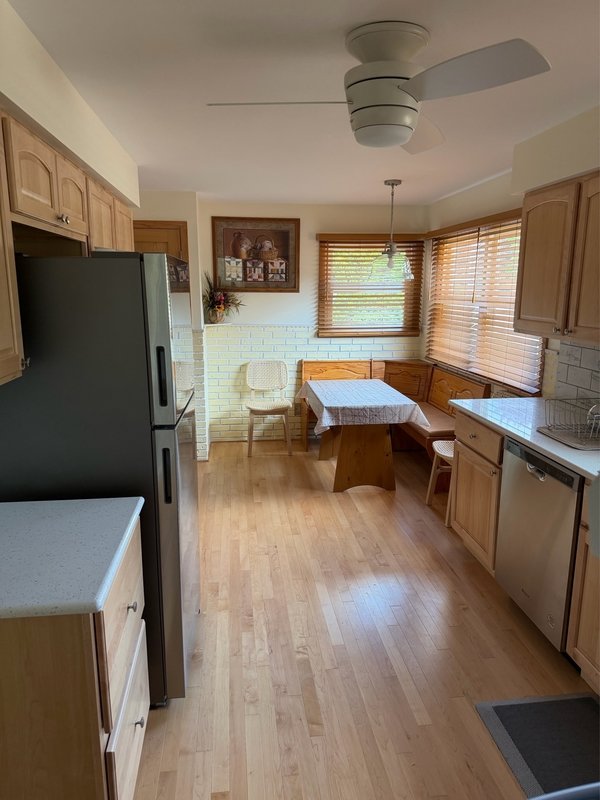 1203 Oak Street property image