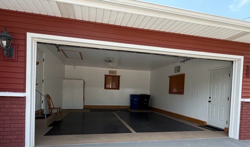 1203 Oak Street property image