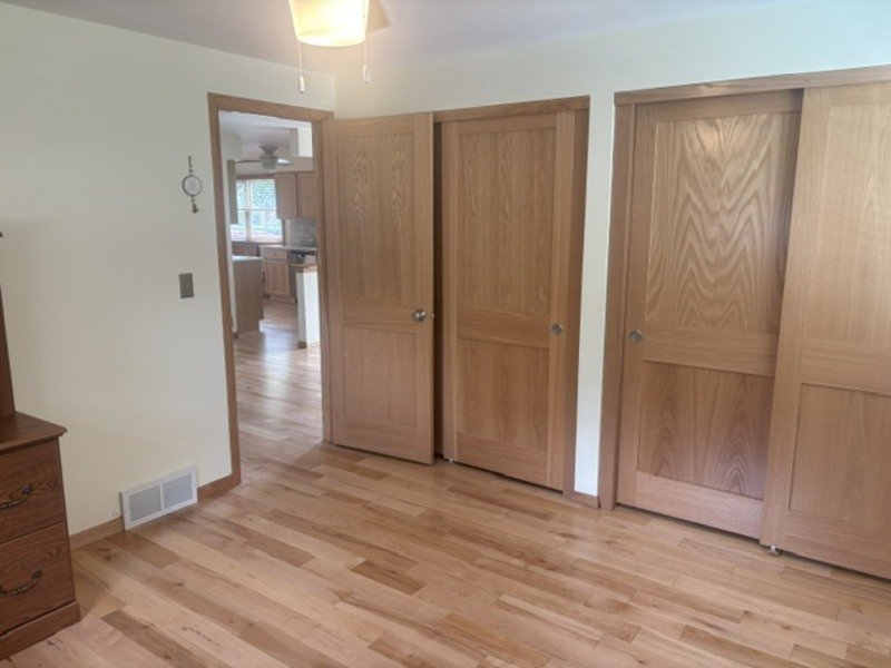 1203 Oak Street property image