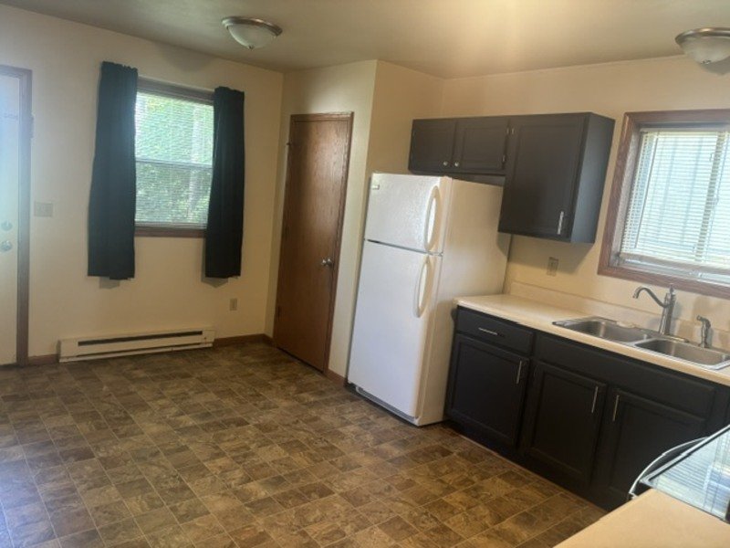808-810 Harney Avenue - 810 property image