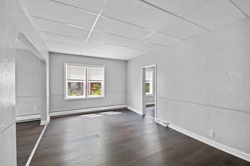 111 Center Street - Lower property image