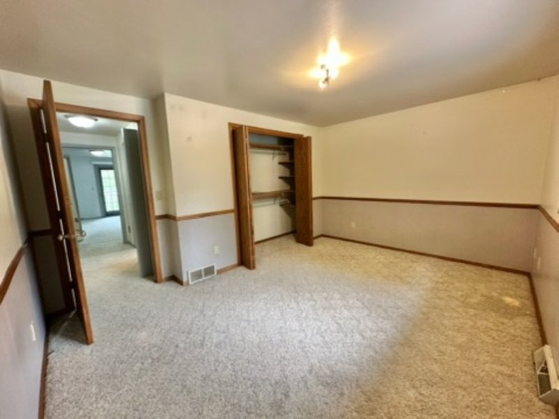 2435/2437 Remington Road - 2437 property image
