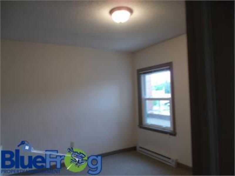 414 Dousman St. # 1 property image