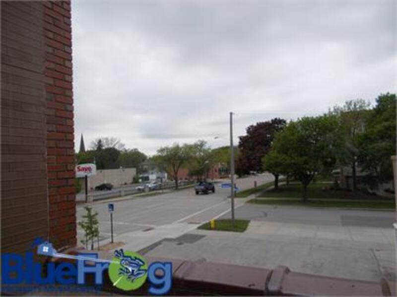 414 Dousman St. # 1 property image