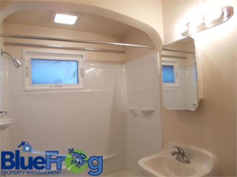 414 Dousman St. # 1 property image
