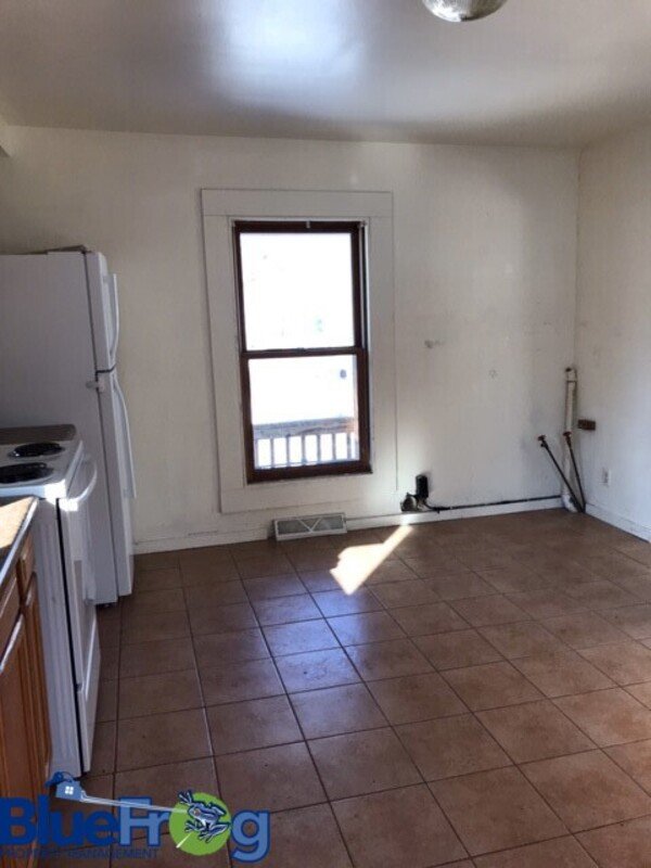 744 West Main Street - 744 1/2 property image