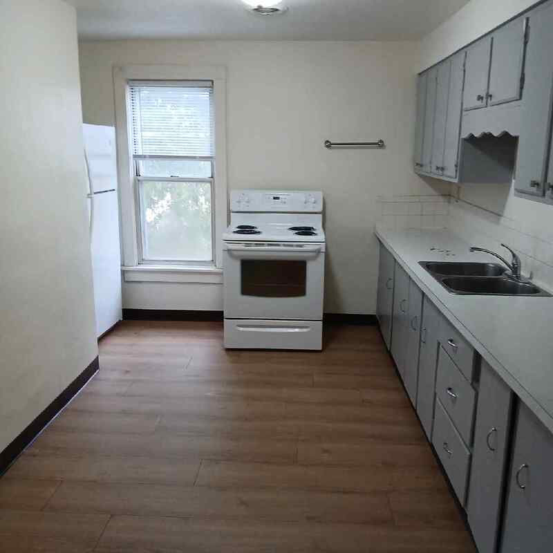 205 Walnut Street - Upper property image