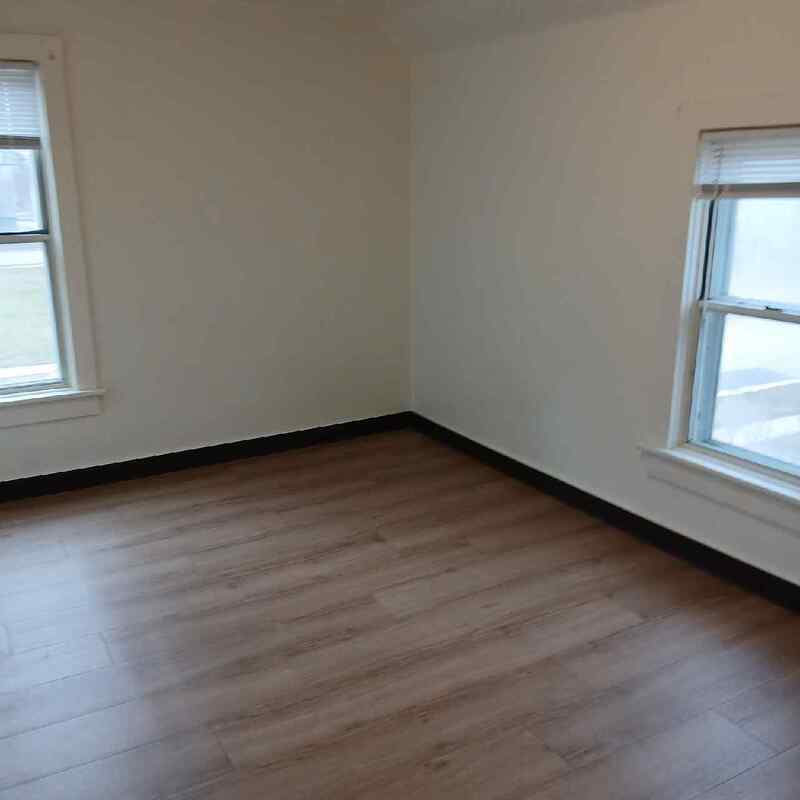 205 Walnut Street - Upper property image