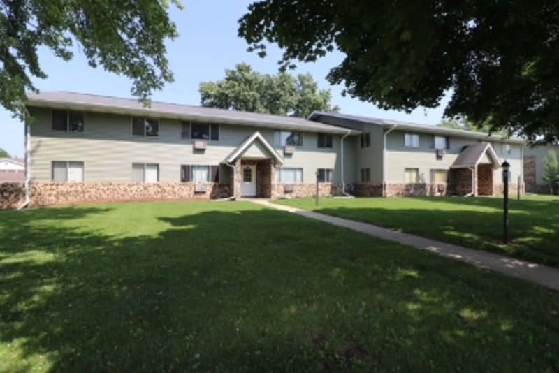 175 S National Ave. 11 English Meadows Apts property image