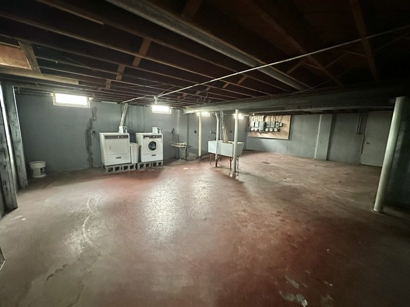 1095 Gillingham Road - D property image