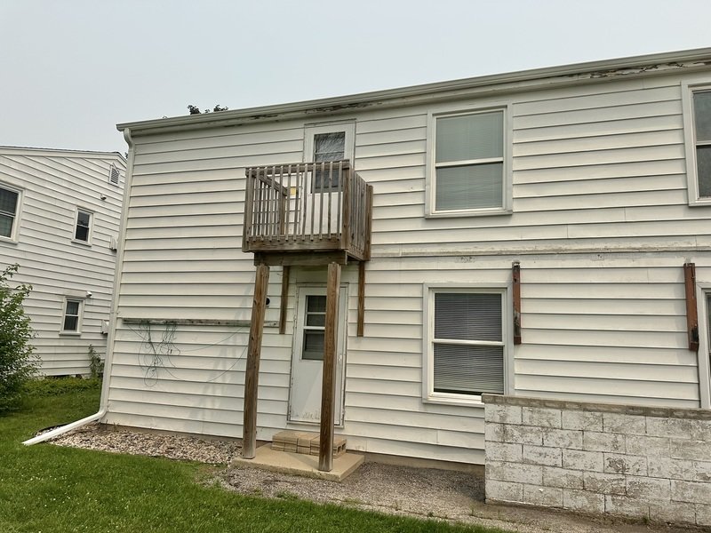 1095 Gillingham Road - D property image