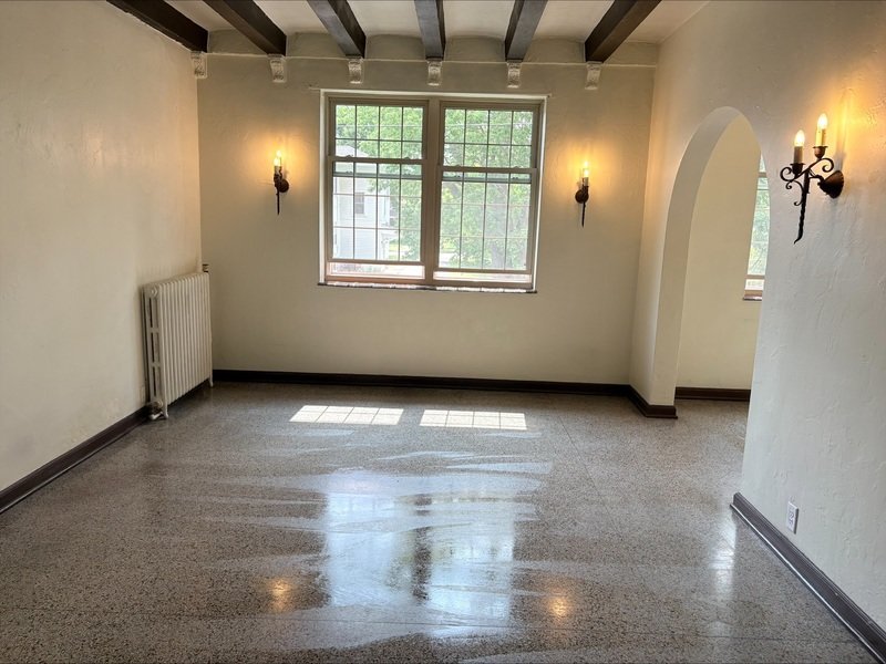 425 S Monroe Ave - 1L property image
