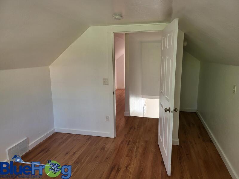 708 Chicago Street property image