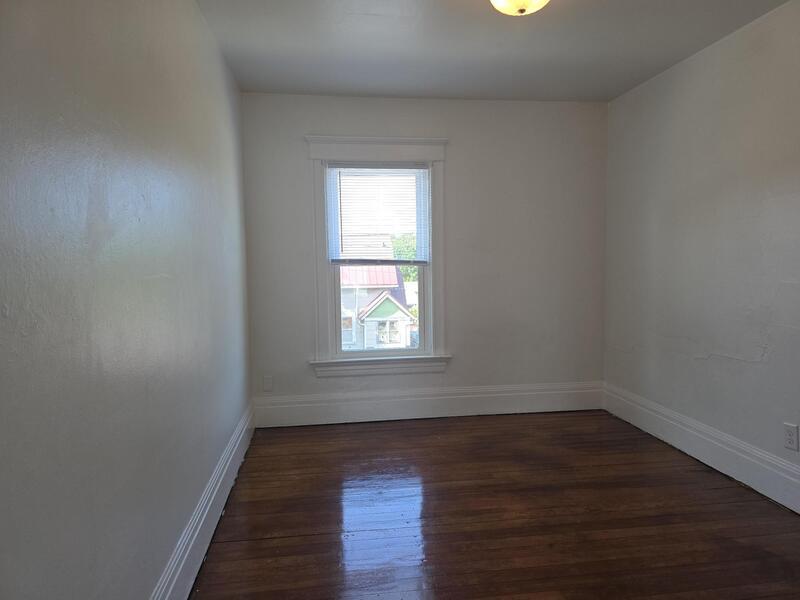 1401 South 10th Street - Upper property image