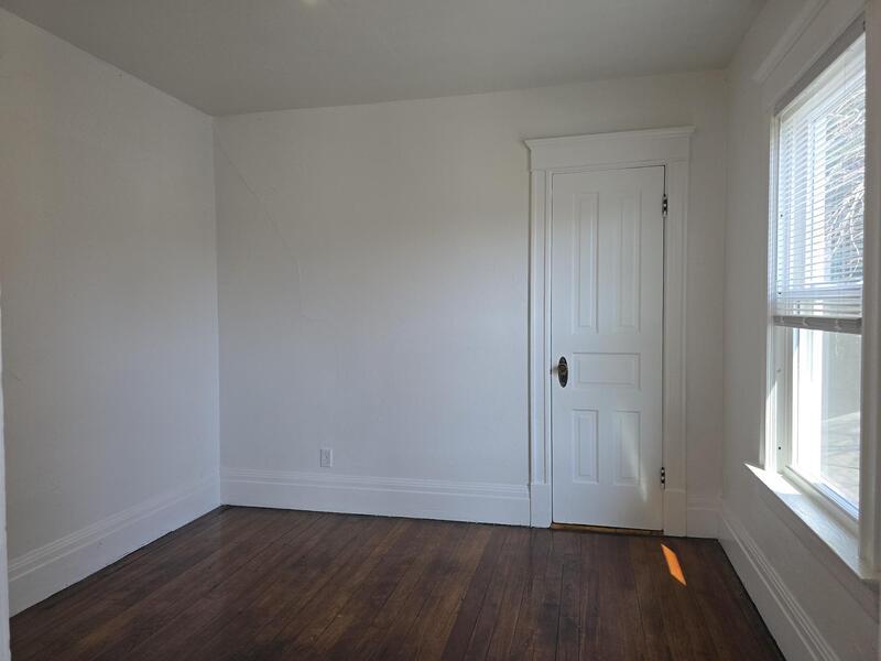 1401 South 10th Street - Upper property image