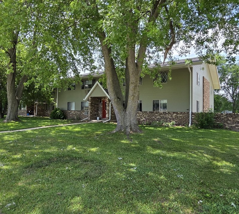 186 Morningside Dr. 13 English Meadows Apts property image