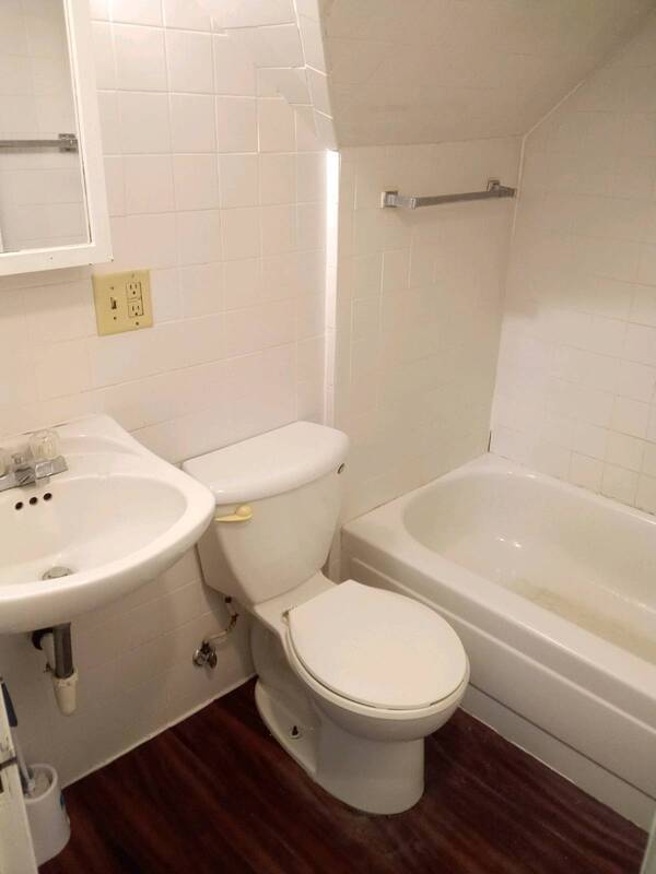 610 Church Avenue - Upper property image