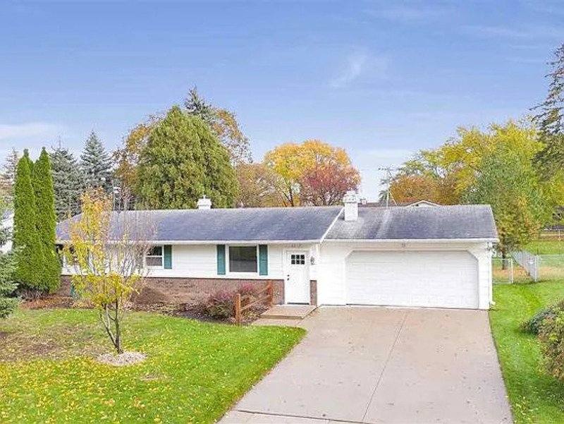 2217 Barberry Lane property image