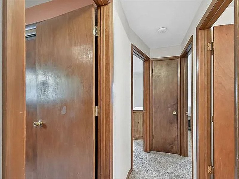 2217 Barberry Lane property image