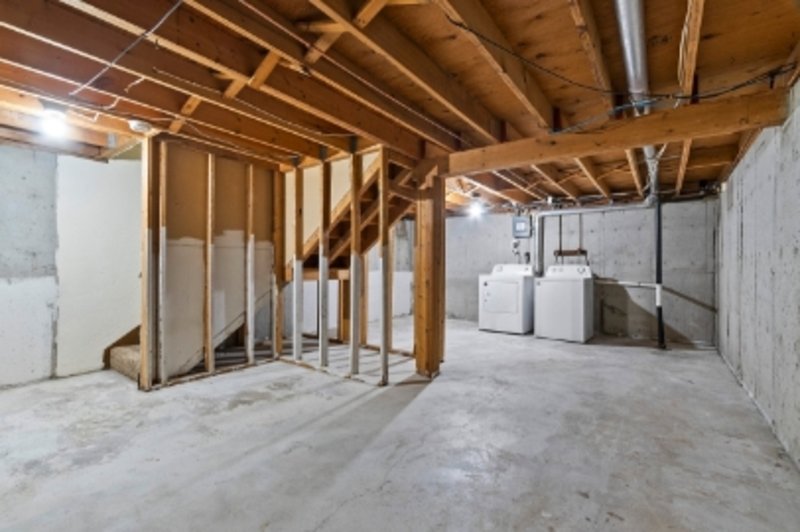 2370 Canter Lane - D property image