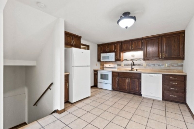 2370 Canter Lane - D property image