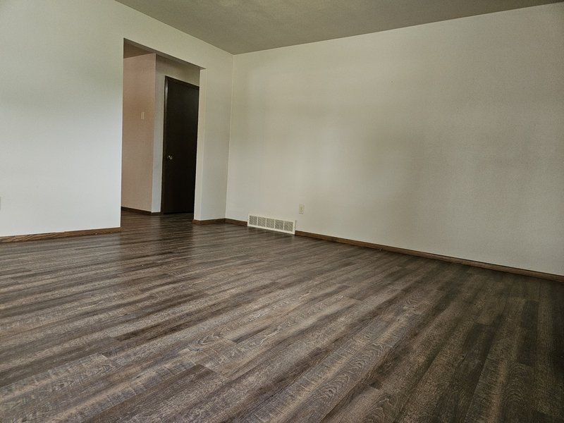 417 South Matthias Street property image